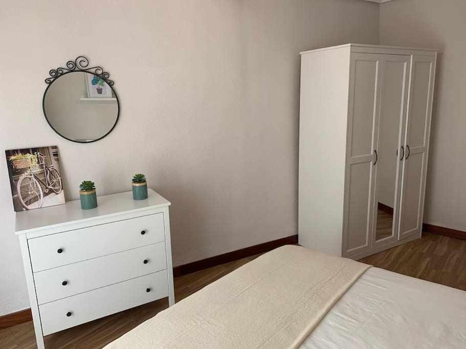 Апартаменты Arostegi Etxea Bonito Piso Junto Al Puerto Бермео Экстерьер фото