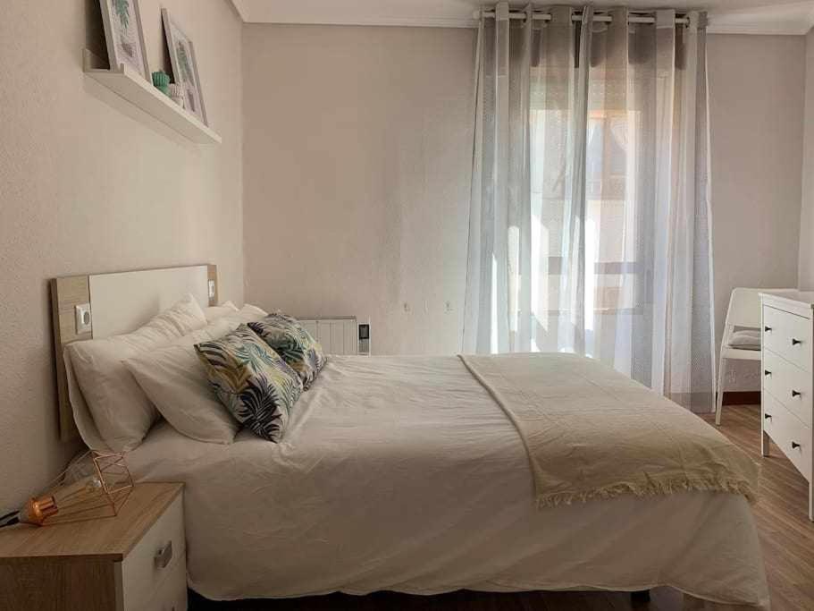 Апартаменты Arostegi Etxea Bonito Piso Junto Al Puerto Бермео Экстерьер фото