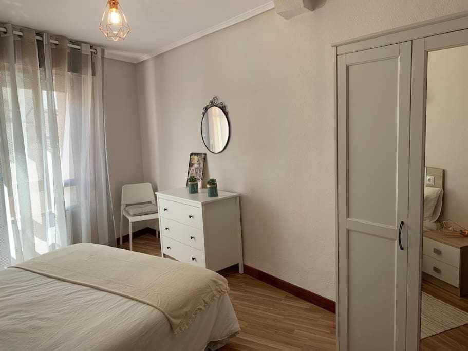Апартаменты Arostegi Etxea Bonito Piso Junto Al Puerto Бермео Экстерьер фото